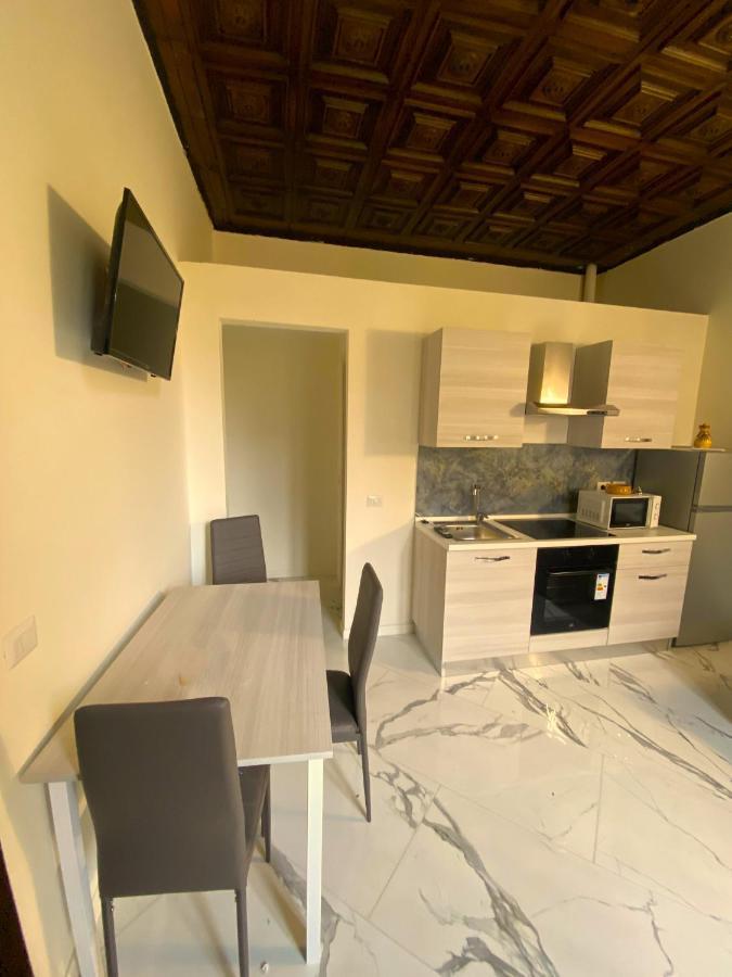 Apartment In Villa Milano Eksteriør billede